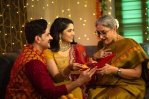 Top 9 Diamond Jewellery Picks To Rock Your Dussehra & Durga Puja Look